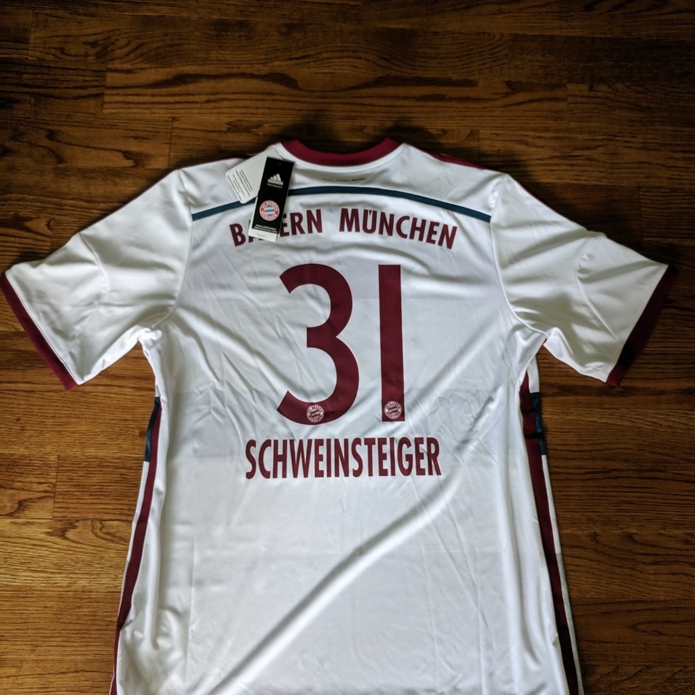 Adidas FC Bayern Munich Schweinsteiger Jersey XL